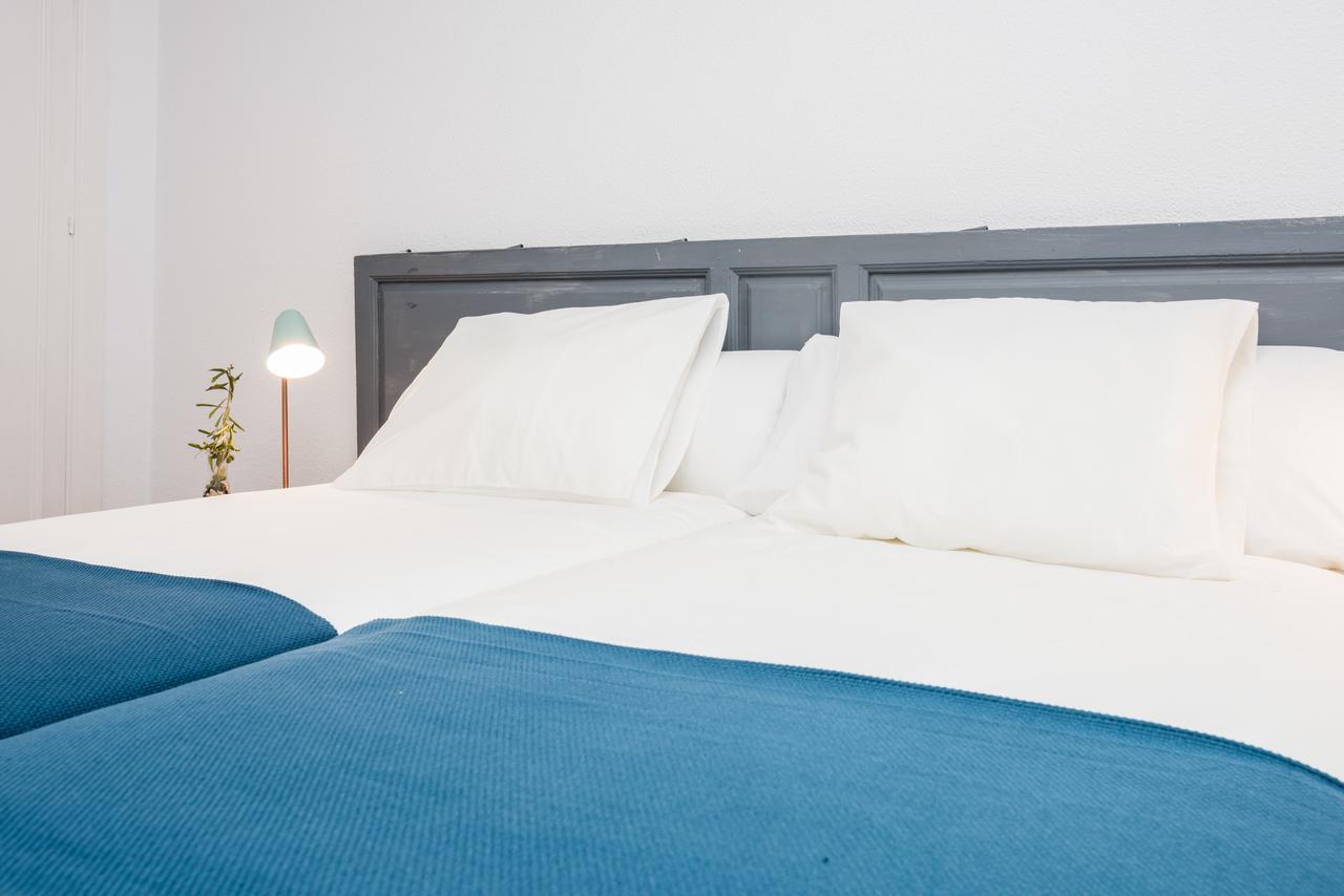 Apartamentos Paseo De La Farola Málaga Eksteriør bilde