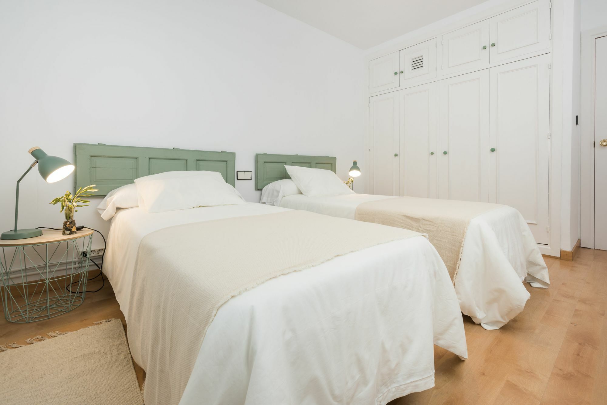 Apartamentos Paseo De La Farola Málaga Eksteriør bilde